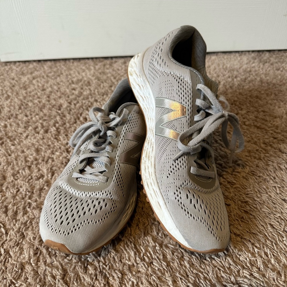 New Balance arishi fresh foam sneakers